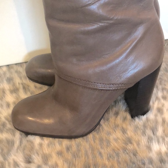 PRICE DROP! ⭐️ Elizabeth and James Leather Boots - Picture 5 of 7